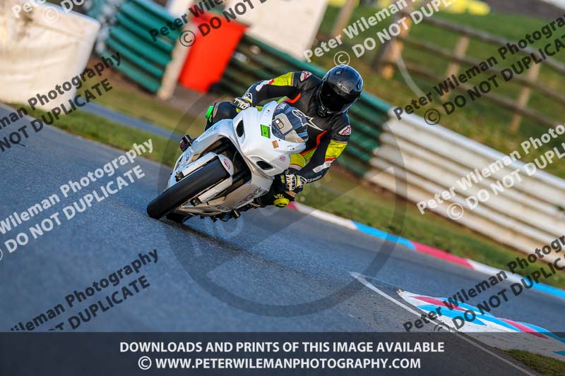 PJM Wedding Photography;enduro digital images;event digital images;eventdigitalimages;mallory park;mallory park photographs;mallory park trackday;mallory park trackday photographs;no limits trackdays;peter wileman photography;racing digital images;trackday digital images;trackday photos